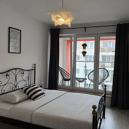 Mewa 40 Z Balkonem Apartament